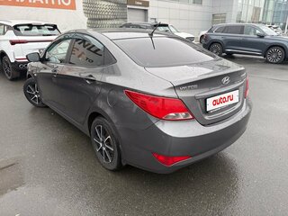 2014 Hyundai Solaris I Рестайлинг, серый, 765000 рублей, вид 4