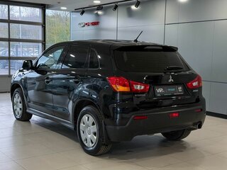 2010 Mitsubishi ASX I, чёрный, 925000 рублей, вид 4
