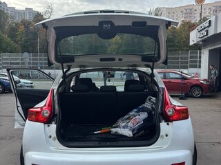 2012 Nissan Juke I, белый, 700000 рублей, вид 5