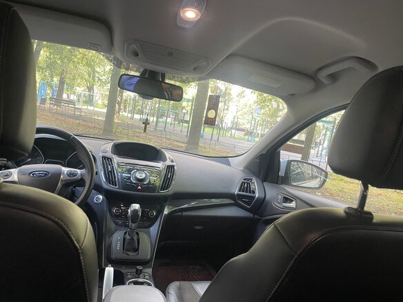 2013 Ford Kuga II, белый, 1400000 рублей - вид 5