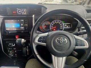 2018 Toyota Roomy I, чёрный, 1250000 рублей, вид 5