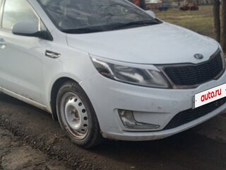 2012 Kia Rio 5-speed III, белый, 750000 рублей, вид 2