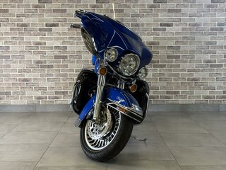 2010 Harley-Davidson Electra Glide, синий, 912000 рублей, вид 4