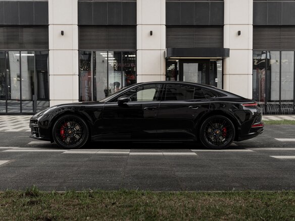 2026 Porsche Panamera GTS III, чёрный, 28300000 рублей - вид 6