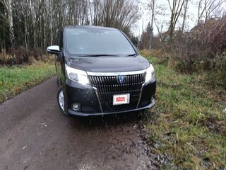 2016 Toyota Esquire I, чёрный, 2450000 рублей, вид 3