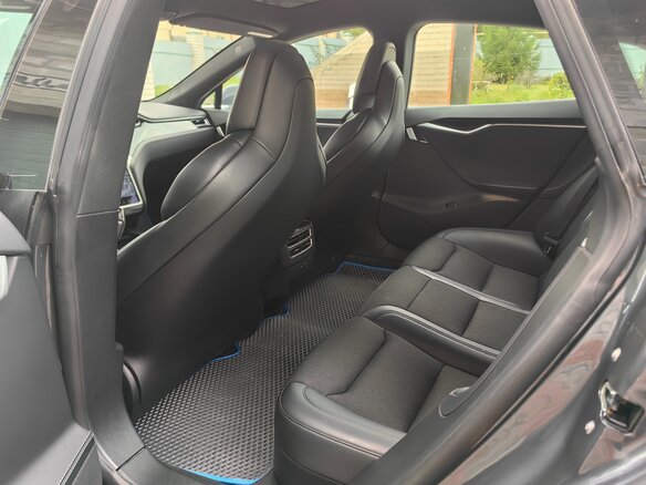 2018 Tesla Model S 75D I Рестайлинг, серый, 3180000 рублей - вид 7
