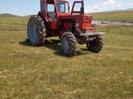 1991 ЛТЗ Т-40АМ, красный, 330000 рублей, вид 1