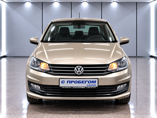 2019 Volkswagen Polo V Рестайлинг, бежевый, 1300000 рублей, вид 2