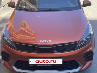 2021 Kia Rio X IV Рестайлинг, оранжевый, 1700000 рублей, вид 3
