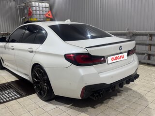 2019 BMW 5 серии 520d xDrive VII (G30/G31/G38), белый, 3200000 рублей, вид 5