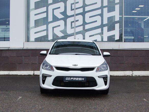 2019 Kia Rio IV, белый - вид 2