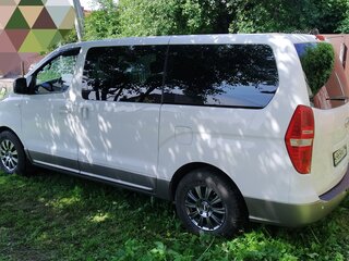 2011 Hyundai H-1 II, белый, 1450000 рублей, вид 5