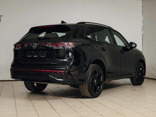 2026 Volkswagen Tiguan L Pro III (China Market), чёрный, 5290000 рублей, вид 5