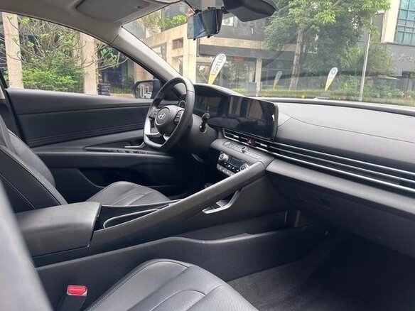 2023 Hyundai Elantra VII (CN7), серый - вид 12