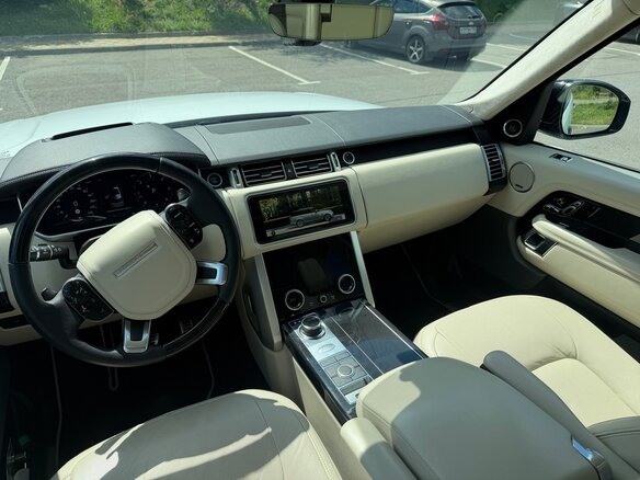 2019 Land Rover Range Rover IV Рестайлинг, белый, 6900000 рублей - вид 19