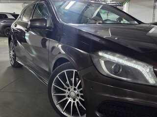 2014 Mercedes-Benz A-Класс 180 III (W176), коричневый, 1950000 рублей, вид 1