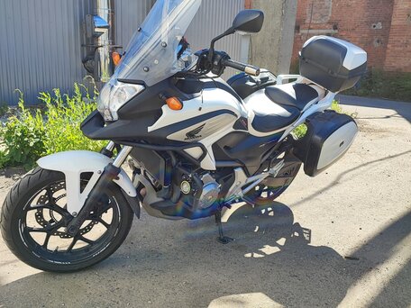 2013 Honda NC 700X, белый, 600000 рублей, вид 2