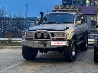 1997 Toyota Land Cruiser 80 Series Рестайлинг, серебристый, 3800000 рублей, вид 3