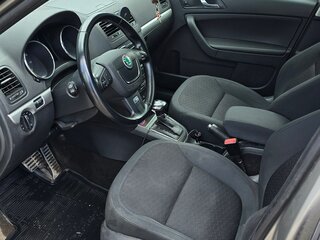 2012 Skoda Yeti I, серый, 840000 рублей, вид 5