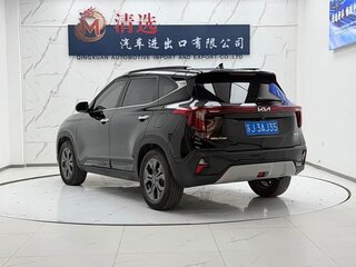 2023 Kia Seltos I Рестайлинг, чёрный, 1519999 рублей, вид 4