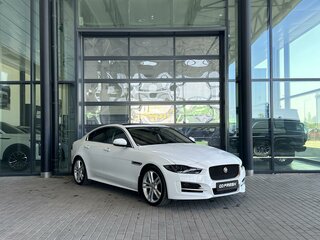 Jaguar XE I