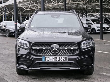 2026 Mercedes-Benz GLB 200 d I (X247) Рестайлинг, чёрный, 6505000 рублей, вид 1