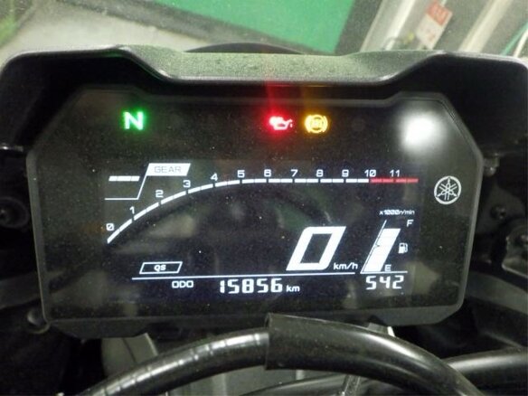 2022 Yamaha YZF-R7, чёрный, 800000 рублей - вид 7