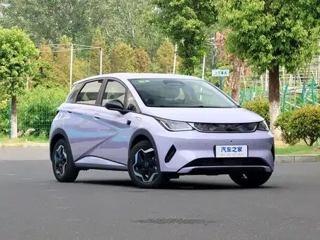2026 BYD Dolphin 45.12 kWh I Рестайлинг, фиолетовый, 1600000 рублей, вид 3