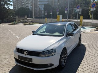 2013 Volkswagen Jetta VI, белый, 875000 рублей, вид 4