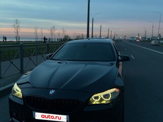 2010 BMW 5 серии 523i VI (F10/F11/F07), чёрный, 1420000 рублей, вид 2