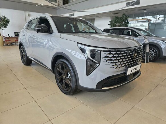 2026 Changan UNI-S I Рестайлинг, серый - вид 1