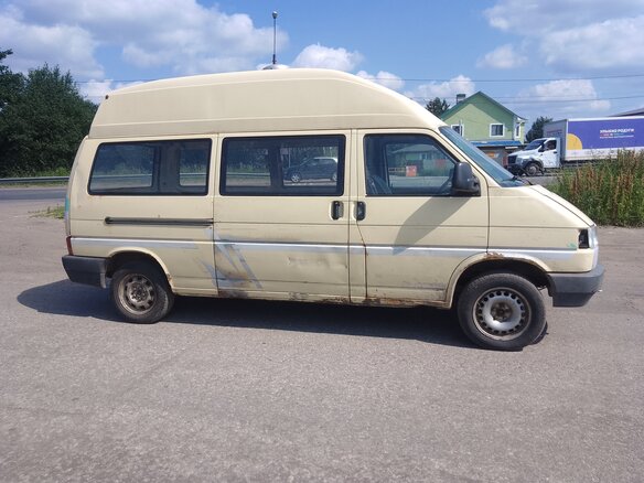 1992 Volkswagen Transporter, бежевый, 250000 рублей - вид 4