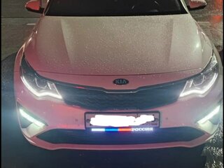 2018 Kia Optima IV Рестайлинг, белый, 1900000 рублей, вид 3