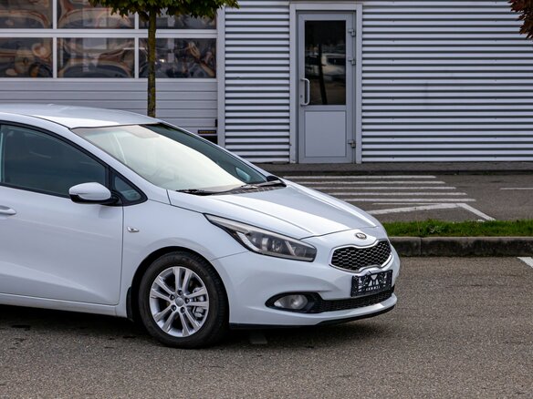 2012 Kia Ceed II, белый, 1395000 рублей - вид 8