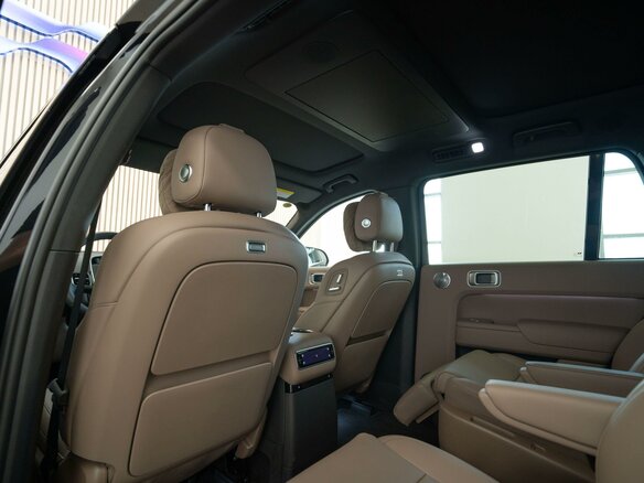 2025 Li Auto (Lixiang) L9 52.3 kWh I Рестайлинг, чёрный - вид 29