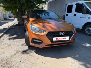 2018 Hyundai Solaris II, оранжевый, 1200000 рублей, вид 3