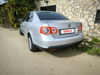 2007 Volkswagen Jetta V, серебристый, 410000 рублей, вид 3