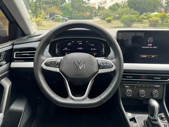 2023 Volkswagen Lavida III Рестайлинг, серый, 1500000 рублей - вид 13