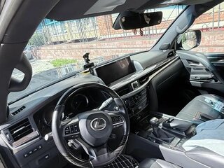 2019 Lexus LX 570 III Рестайлинг 2, чёрный, 11500000 рублей, вид 2