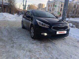 2013 Kia Ceed II, чёрный, 980000 рублей, вид 3