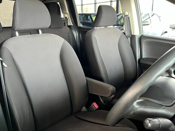 2010 Honda Freed I, серый, 950000 рублей - вид 21