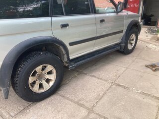 2001 Mitsubishi Montero Sport I, серый, 599990 рублей, вид 2