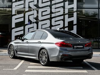 2018 BMW 5 серии 530i xDrive VII (G30/G31/G38), серый, 3799000 рублей, вид 2