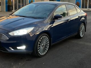 2015 Ford Focus III Рестайлинг, синий, 1050000 рублей, вид 3