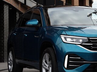 2022 Volkswagen Tayron I Рестайлинг, синий, 4500000 рублей, вид 3