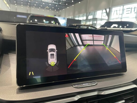 2020 Geely Coolray I, красный, 1540000 рублей - вид 19