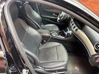 2016 Mercedes-Benz E-Класс 200 V (W213, S213, C238), чёрный, 2350000 рублей, вид 4