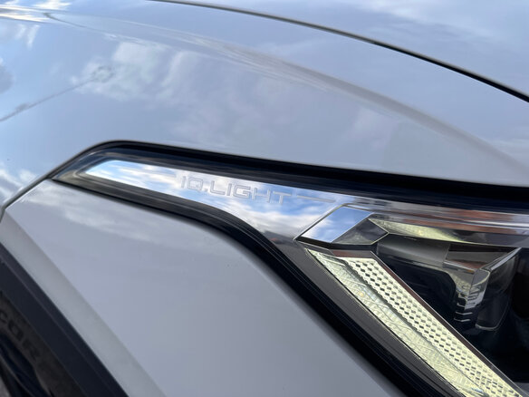 2021 Volkswagen Tiguan II Рестайлинг, белый, 3400000 рублей - вид 8