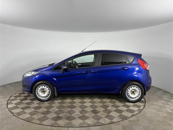 2015 Ford Fiesta Mk6 Рестайлинг, синий, 669000 рублей - вид 8