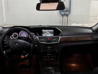 2010 Mercedes-Benz E-Класс 350 IV (W212, S212, C207), белый, 1000000 рублей, вид 4